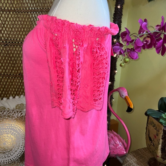 Lilly Pulitzer NWT Fayette Eyelet Sleeve Top Raz Berry Size XS - Picture 3 of 10